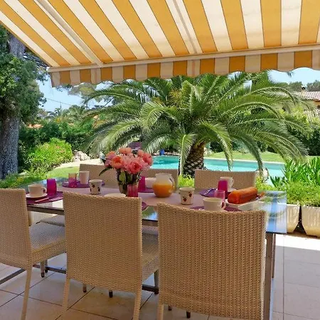 Saint-aygulf Sleeps 8 Pool Air Con Wifi * Saint Aygulf